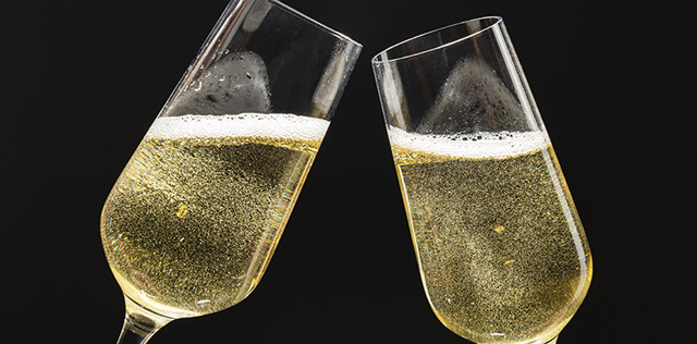 CAVAS Y CHAMPAGNE